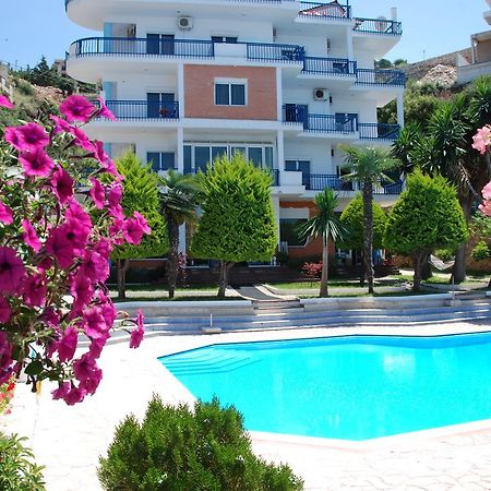 Hotel Dea Sarandë 외부 사진
