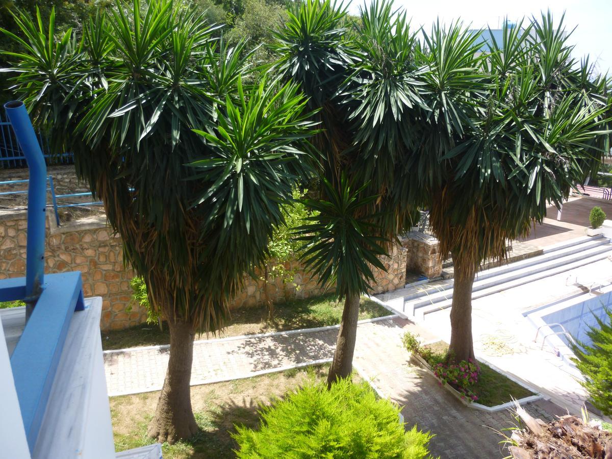 Hotel Dea Sarandë 외부 사진
