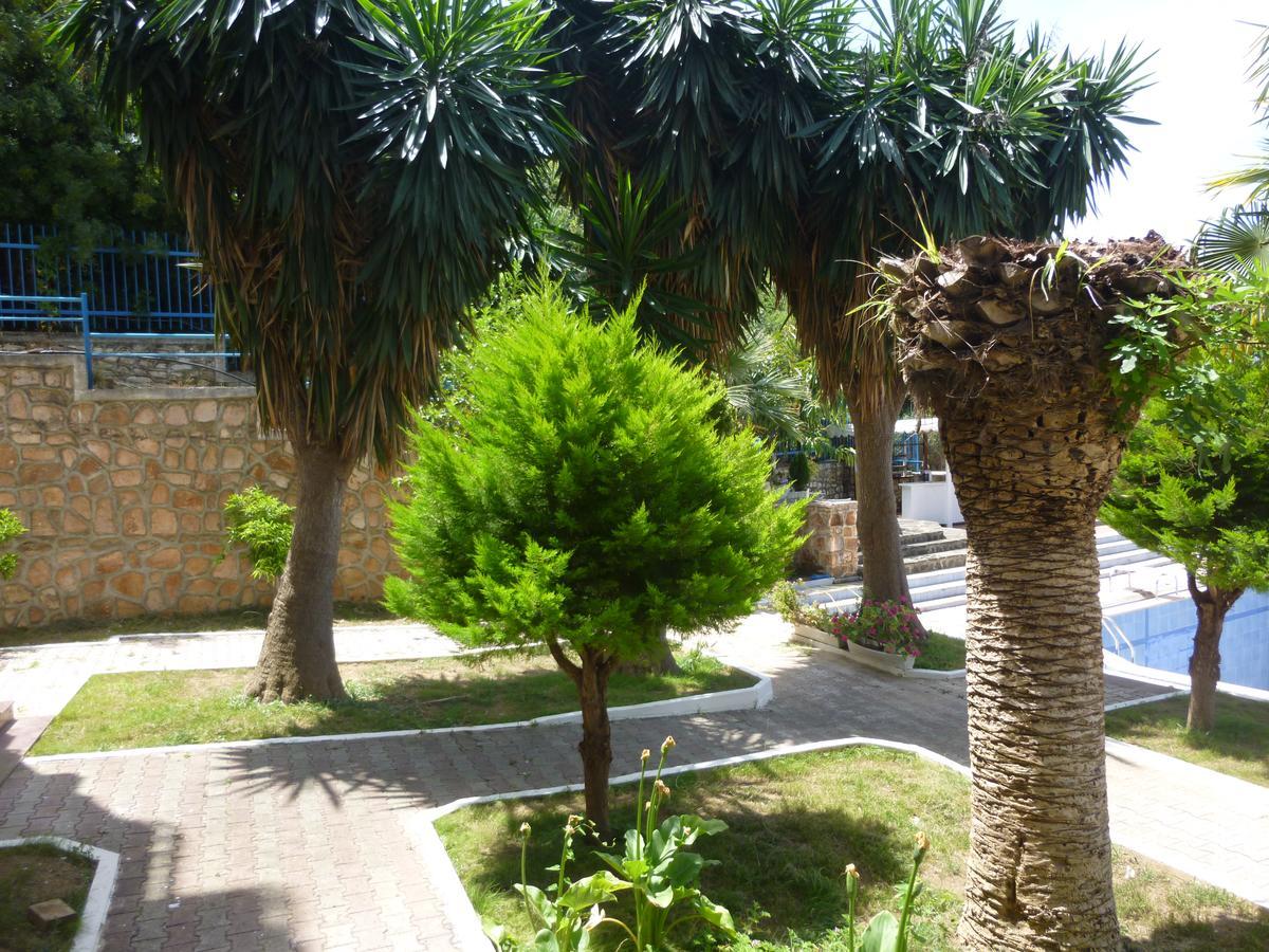 Hotel Dea Sarandë 외부 사진