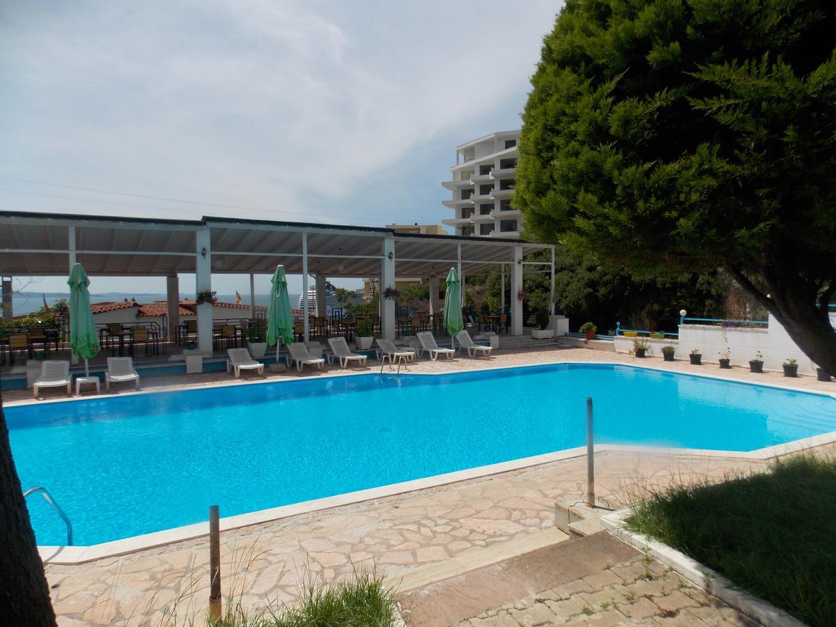 Hotel Dea Sarandë 외부 사진