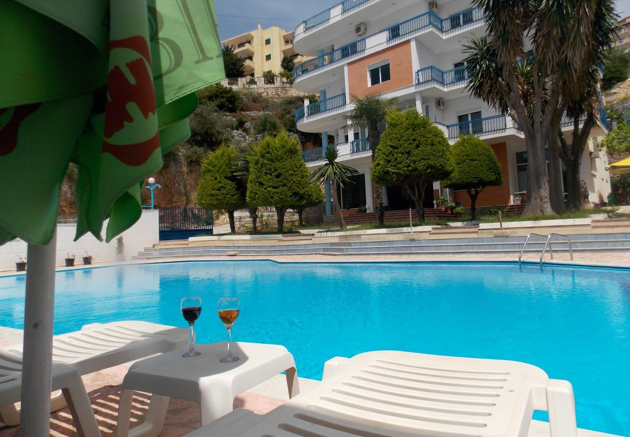Hotel Dea Sarandë 외부 사진