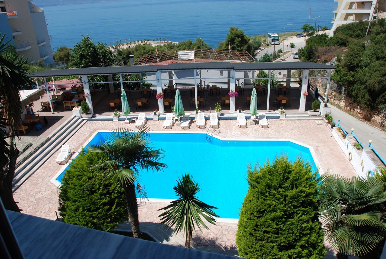 Hotel Dea Sarandë 외부 사진