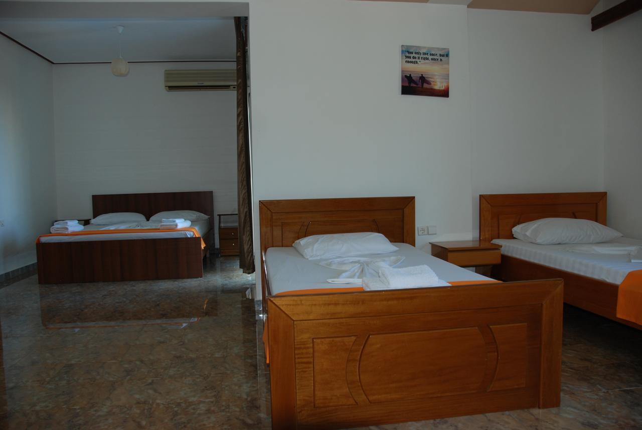 Hotel Dea Sarandë 외부 사진