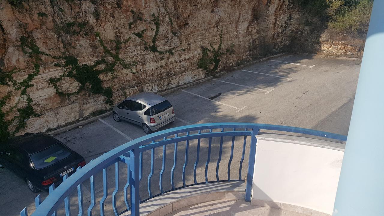 Hotel Dea Sarandë 외부 사진